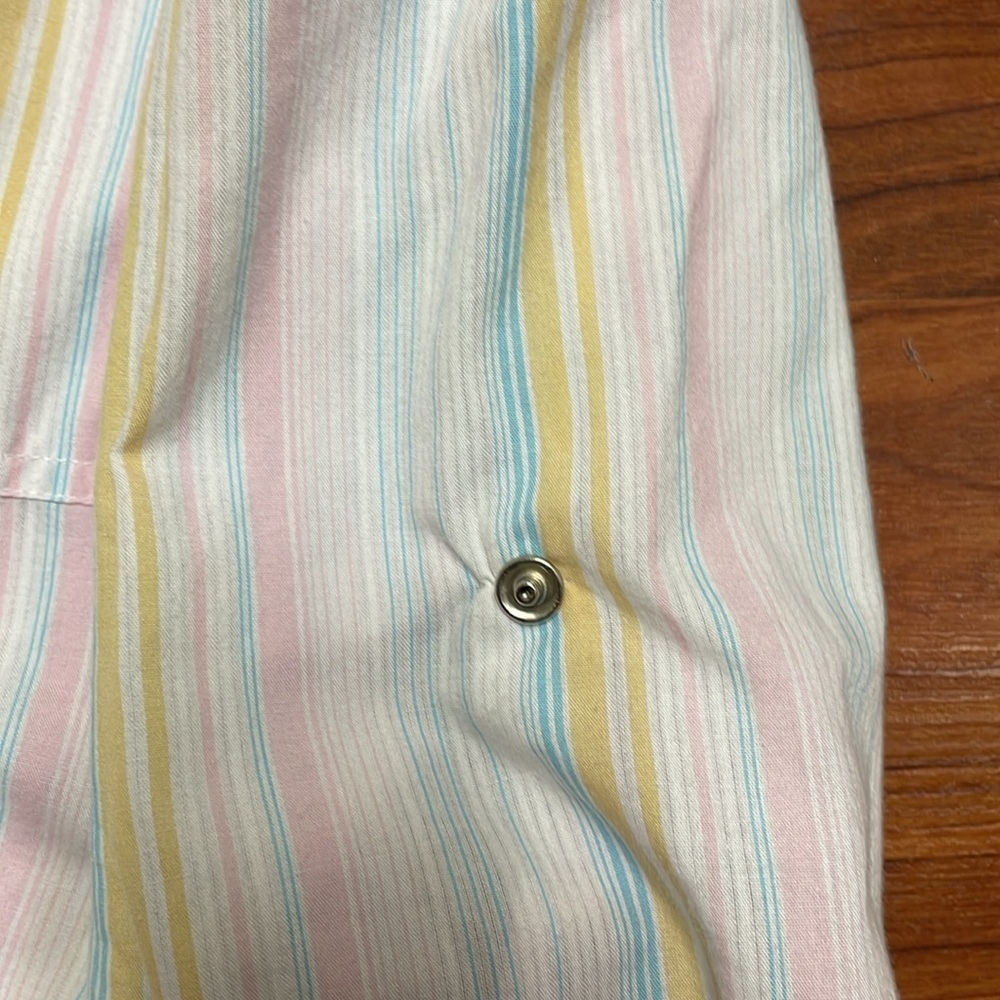 Diane Von Furstenberg VINTAGE PEARL SNAP STRIPED Button Up size 12 made in Italy - Picture 6 of 6